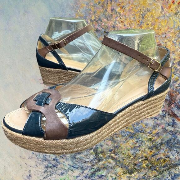 Maliparmi Spain Sandals Sz 39 EU/8 US Low Wedge Navy Patent w Brown Leather FUN - Picture 1 of 13
